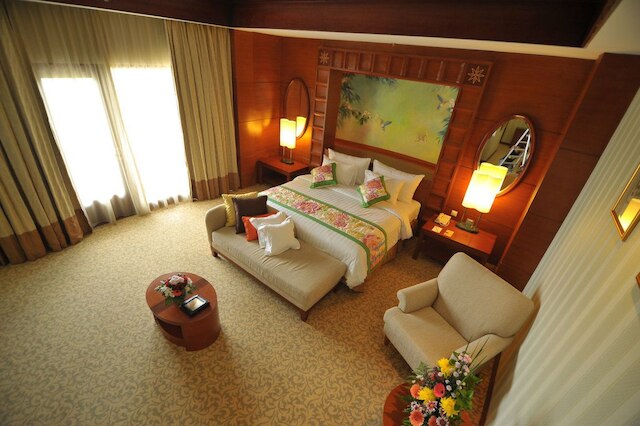 ラベルサ グランド ホテル & コンベンション センター