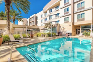 コートヤード・サンタアナ・オレンジ・カウンティー