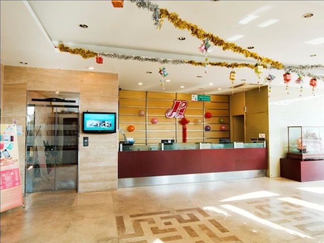 ジンジャン イン 上海 ロンカオ ロード