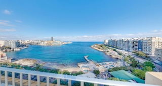 カールトン ホテル