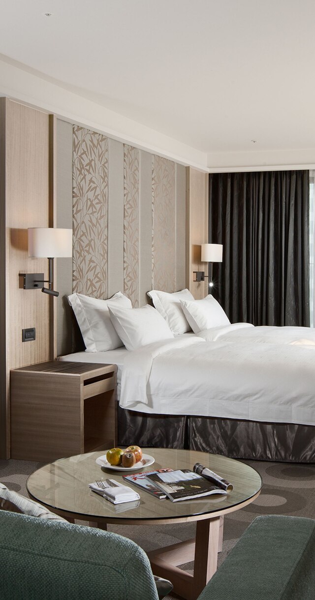 フーロン ホテル 高雄 (高雄福容大飯店)