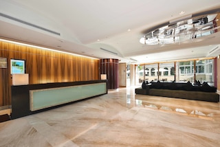 フーロン ホテル 高雄 (高雄福容大飯店)