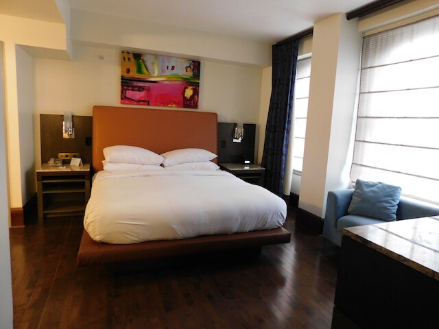 ザ チューダー アームズ  ホテル クリーブランド - A ダブルツリー バイ ヒルトン