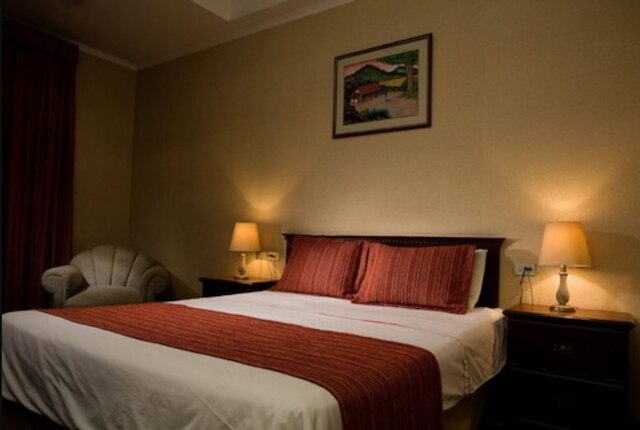 ホテル キャピタル