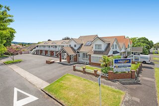 アシュリー コート モーテル