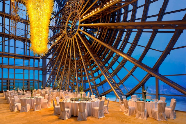 ジ ウェスティン琶洲 (広交會威斯汀酒店)