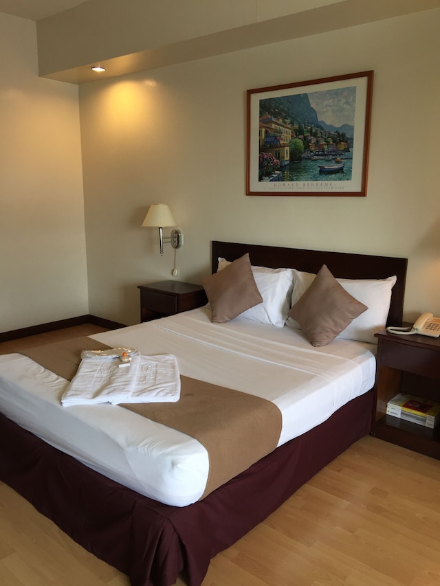 ロビンスデール レジデンシズ