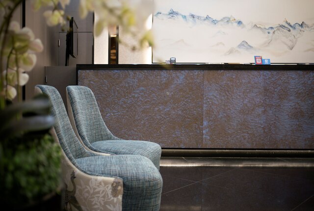 V  ホテル  ラベンダー