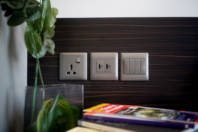 V  ホテル  ラベンダー