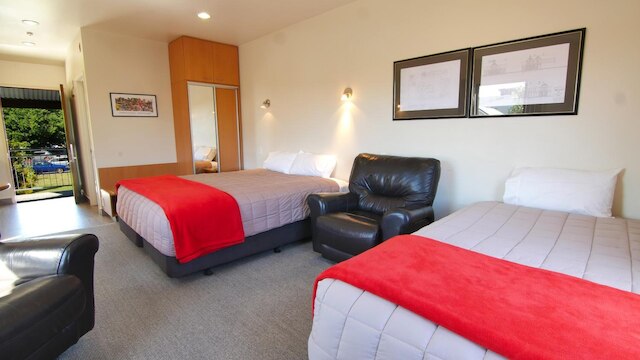 カントリー グレン ロッジ