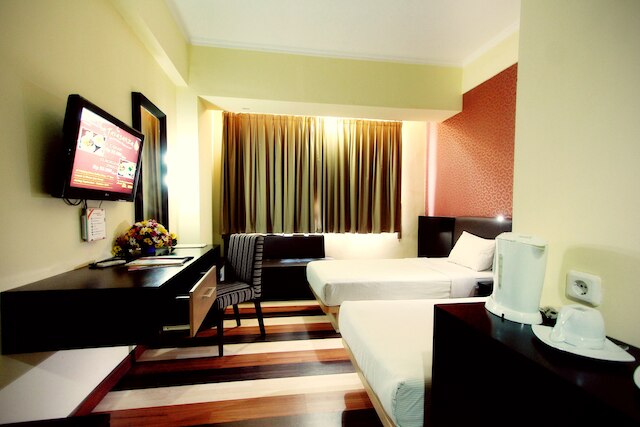 パンダナラン ホテル スマラン