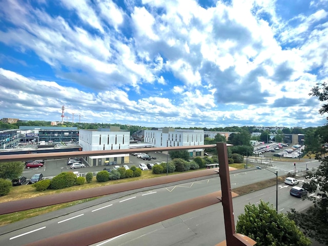 イビス スタイルズ レンヌ セッソン