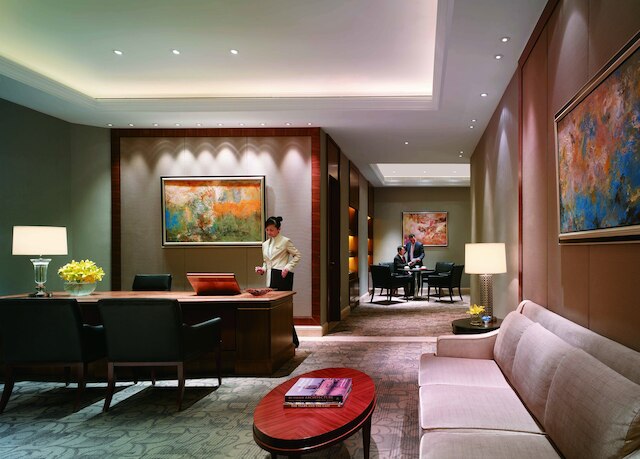 シャングリ・ラ 満州里 (满洲里香格里拉)