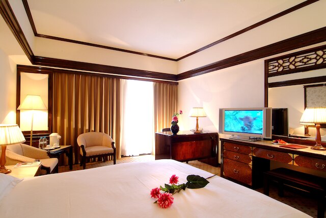 ホテル キングス タウン