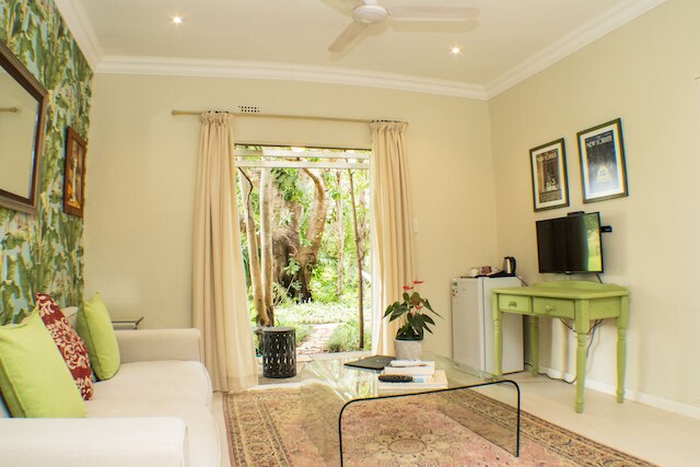 カヤ ンドロブ  サファリ マナー