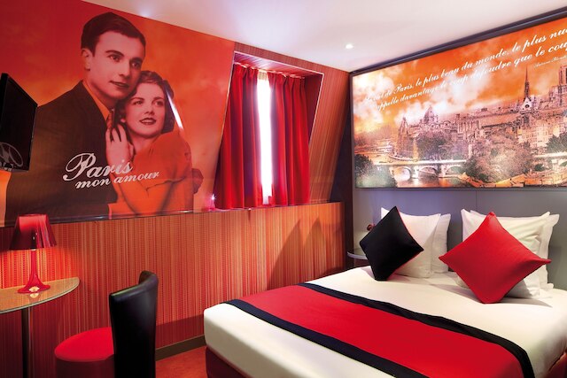 ホテル モンマルトル モナムール