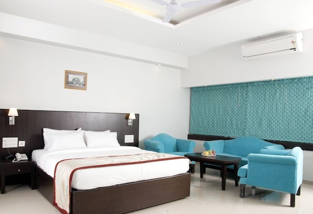 ザ カーゾン コート