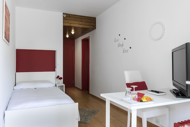 セルピアーノ ホテル