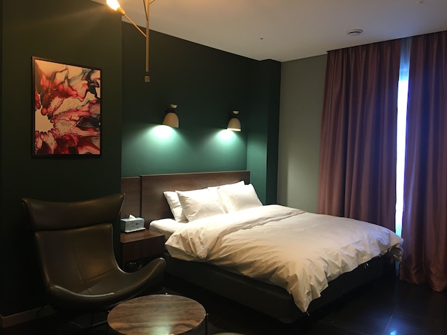 パーティーズ ホテル