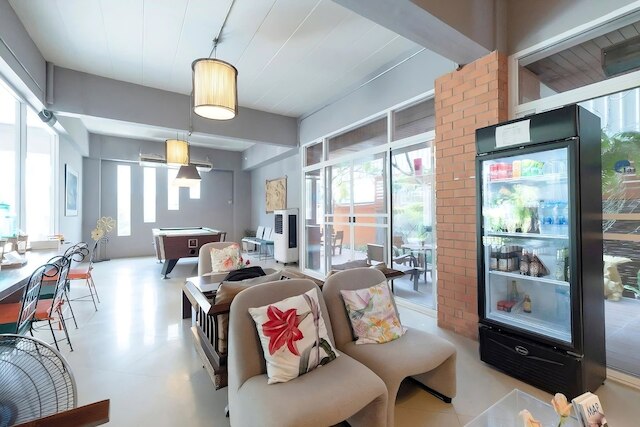 プライ・アンド・ハーブ・スヴァルナブミ空港