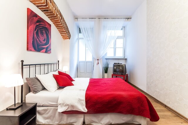 ザ シークレット ガーデン アパートメント ヨゼファ