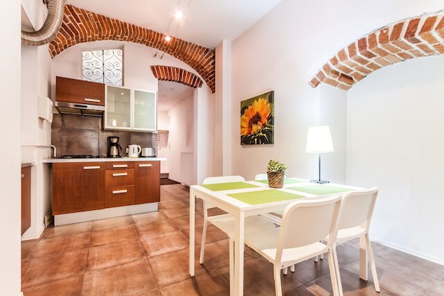 ザ シークレット ガーデン アパートメント ヨゼファ