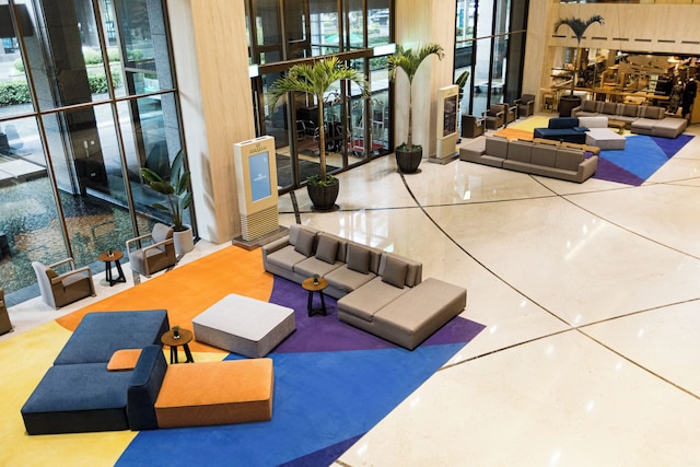 エバーグリーン リゾート ホテル (礁渓郷)