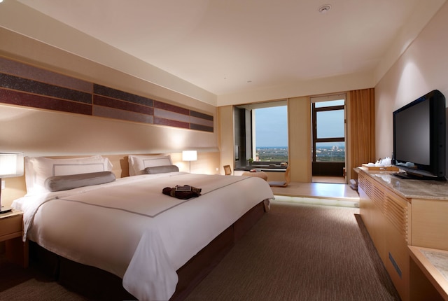 エバーグリーン リゾート ホテル (礁渓郷)