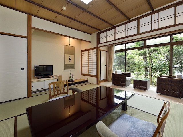 有馬温泉 月光園 游月山荘 (旅館)