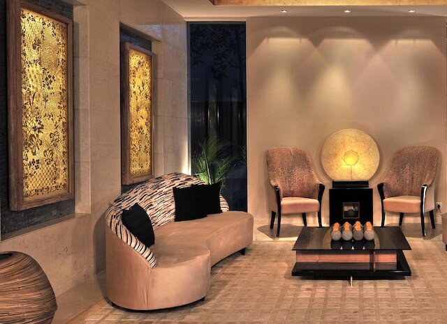 ウドマン・パンチシラパークバイ・フェルンズアンドペタルズ