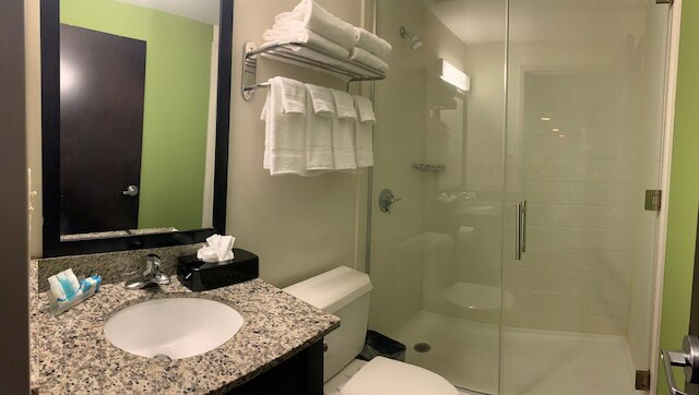 クレストヘイブン イン JFK