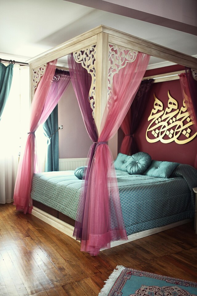 キャラバン ホテル