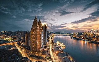 シェラトン重慶ホテル (重庆喜来登大酒店)