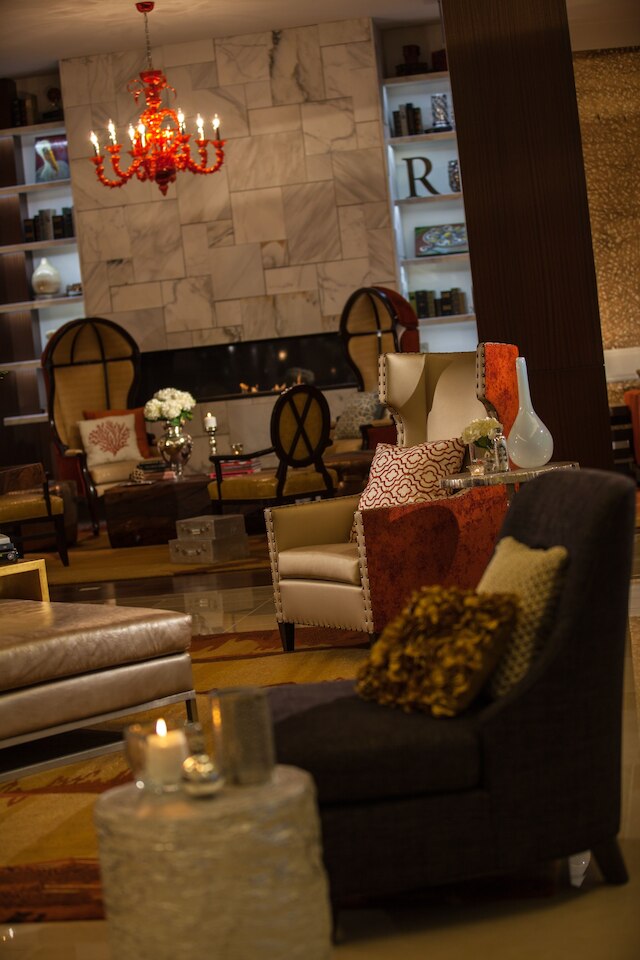 ルネッサンス バトン ルージュ ホテル