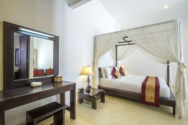 ザ トゥカッド ヴィラ