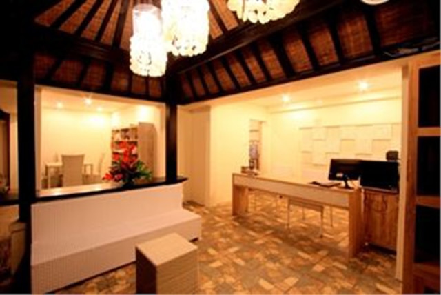 ザ トゥカッド ヴィラ