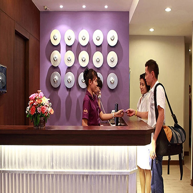 サワディー ホテル @ スクンビット ソイ 8