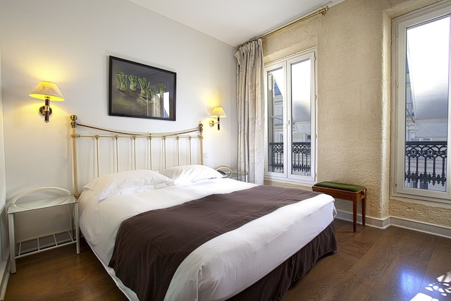 オテル アトランティス サン ジェルマン デ プレ