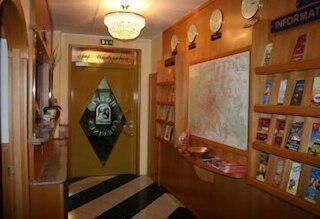 ホテル コルヴィナス