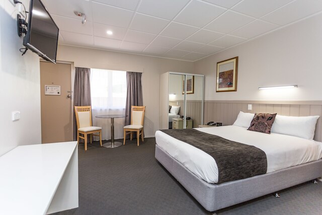 カントリー コンフォート アミティ モーテル