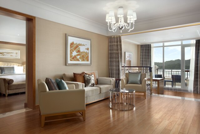 ヒルトン 杭州 チェンダオ レイク リゾート