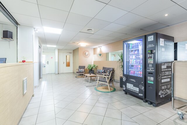 アパートシティ クラシック ニース アクロポリス