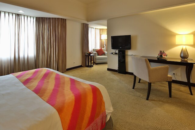 アルヤドゥータ プカンバル