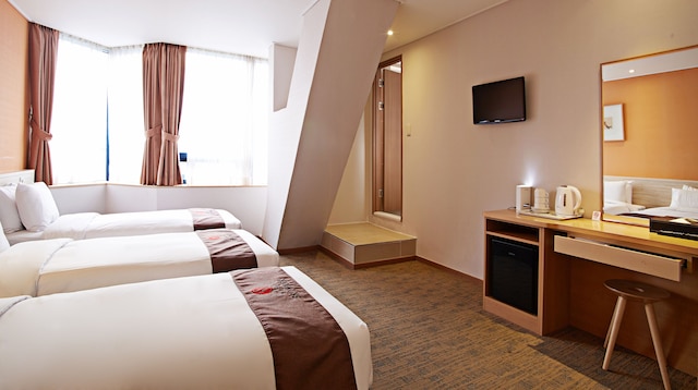 ホテル スカイパーク 明洞 II