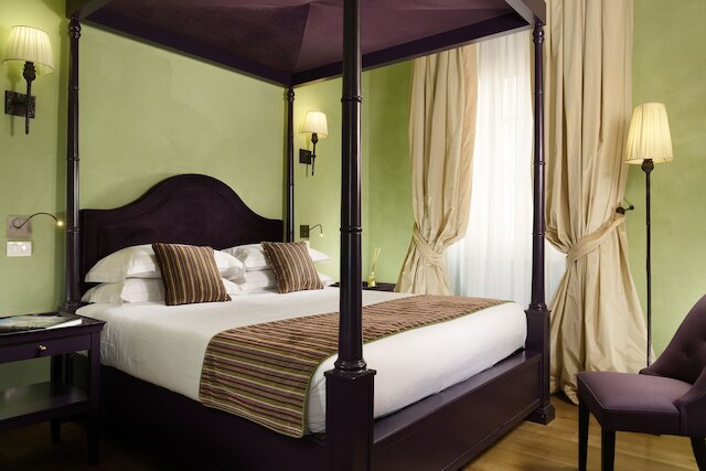 サン フィレンツェ スイーツ & スパ