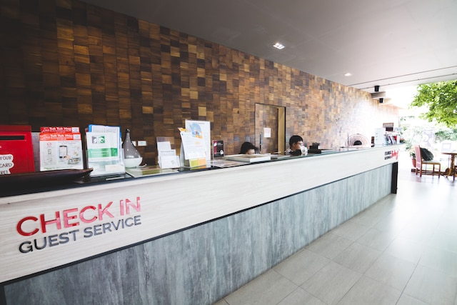 フン ナコーン バルコニー ルーム アンド カフェ