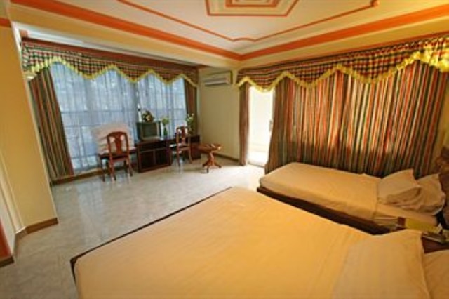 ラッキー スター ホテル