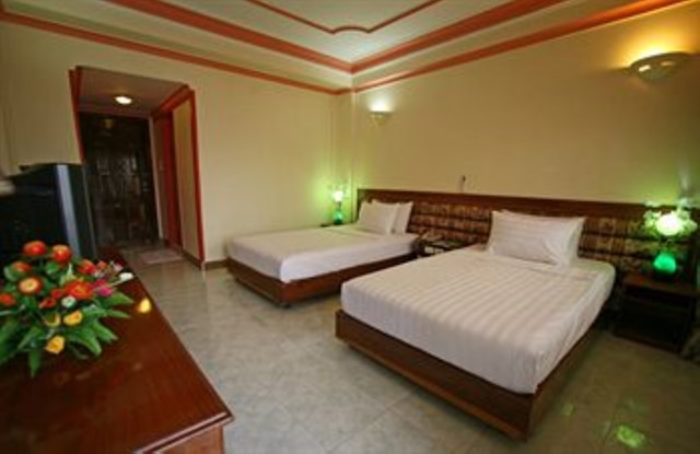 ラッキー スター ホテル