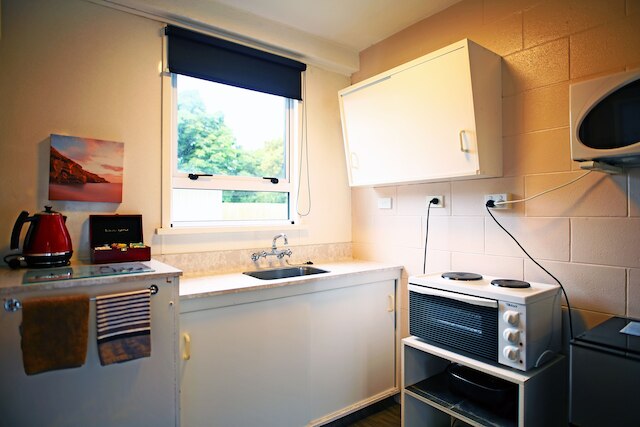 289 ミッドウェイ モーテル