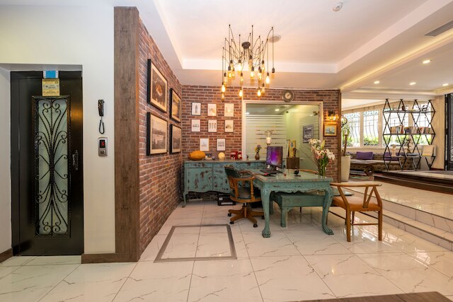 マリオンズスイートホテル